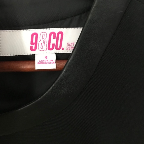 9 and Co Black Sheath Knee Length Dress - Picture 2 of 3